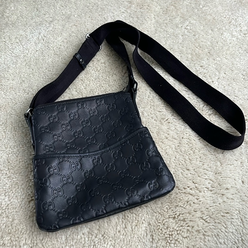 Gucci black leather crossbody bag